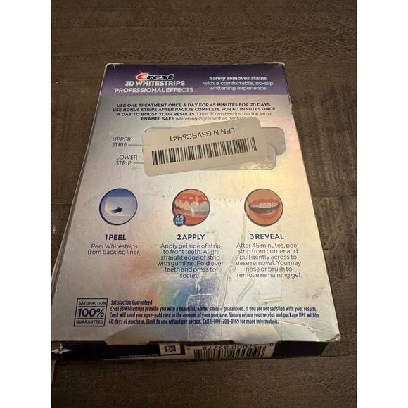 Crest 3DWhitestrips Professional Effects– Teeth Whitening Kit, 22 Treatments - Picture 4 of 5